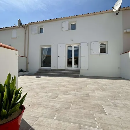 Villa Maison 4 Pieces 6 Couchages Saint-pierre D'oleron Spo000-166 *