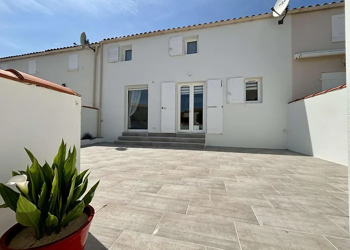 Villa Maison 4 Pieces 6 Couchages Saint-pierre D'oleron Spo000-166 *